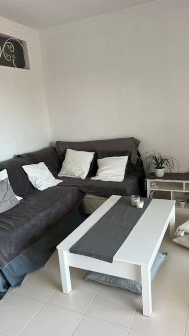 Apartamento Marina Del Sol 121 푸엔히롤라 외부 사진